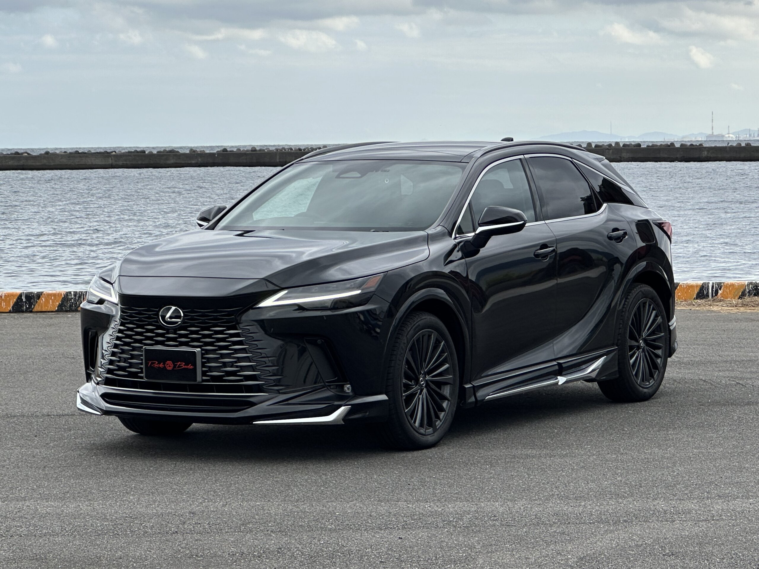 NEW STOCK! LEXUS RX350h versionL??? | ロックボデーマガジン
