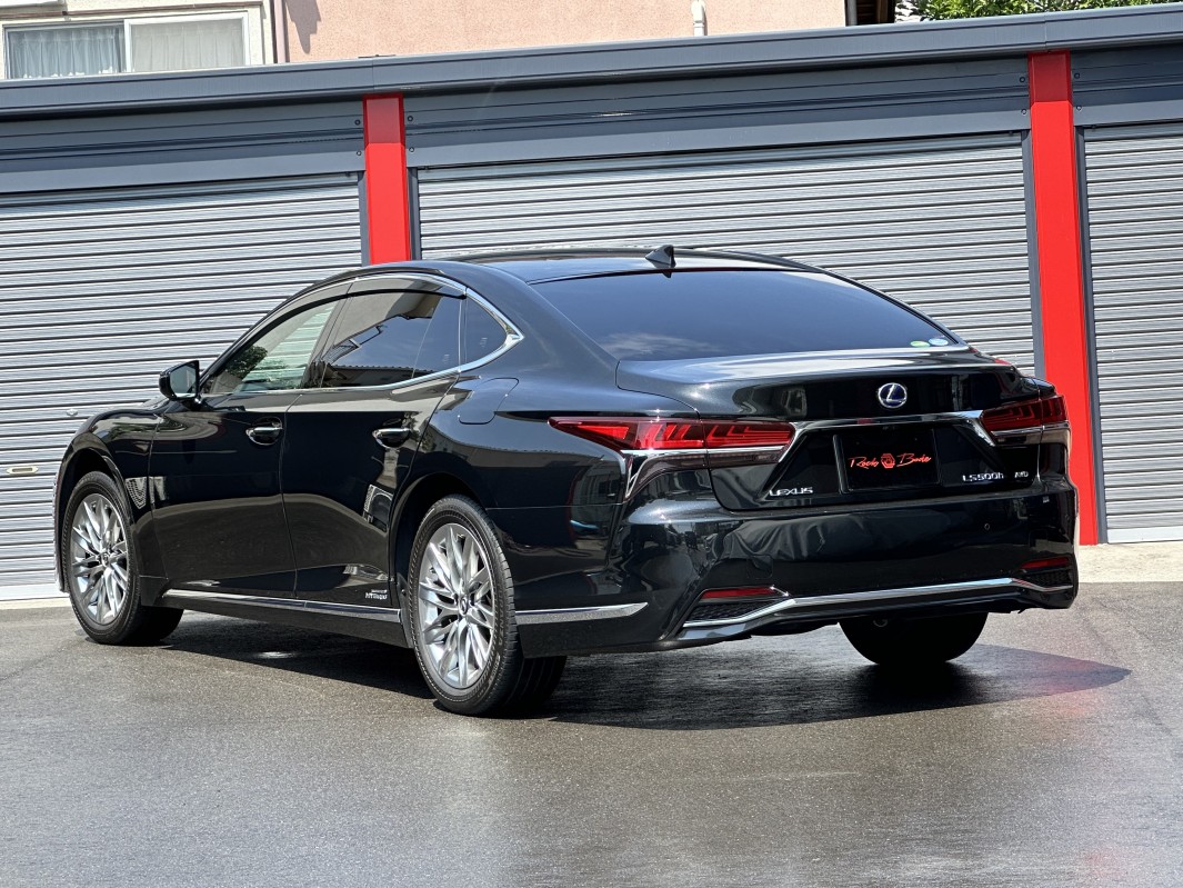 レクサス LS LS500h エグゼクティブ 4WD SR リアエンター