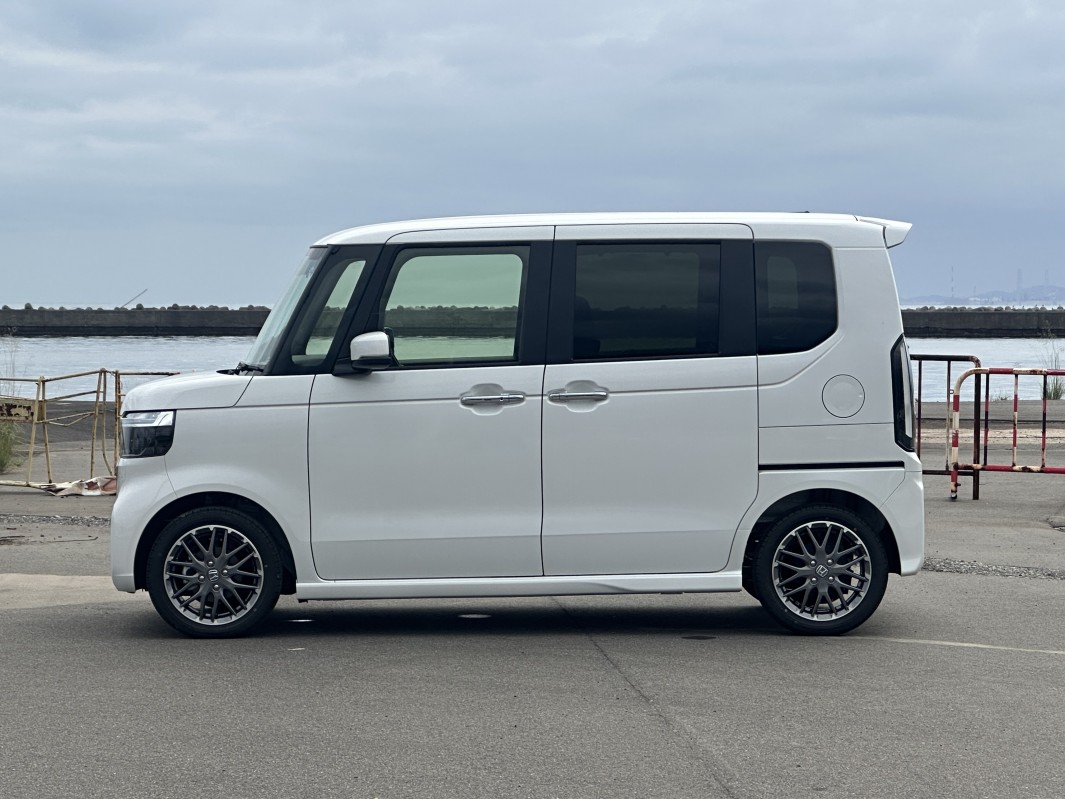 ホンダ N−BOXカスタム ターボ ホンダセンシング ホンダコネクト
